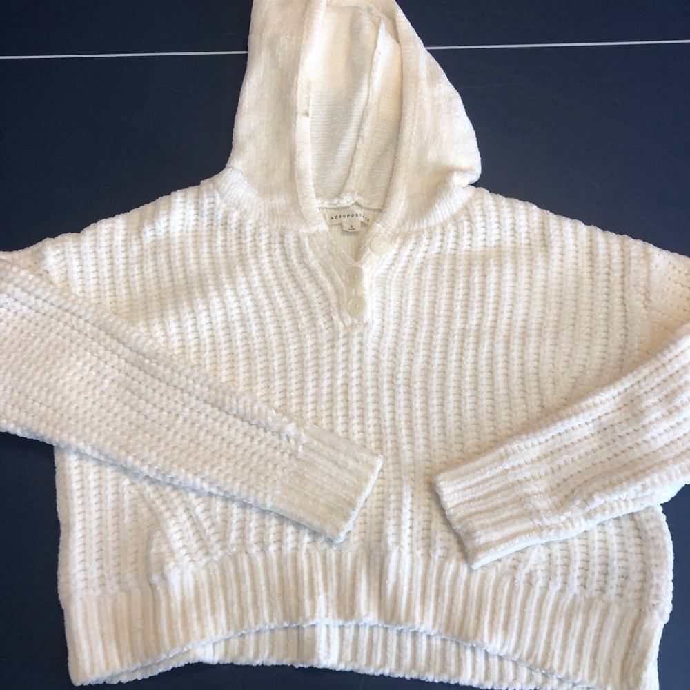 Cropped fuzzy sweater